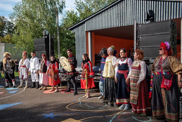 VIII Межрегиональный фольклорный праздник "Шумбрат!" в Мордовии - Национальный акцент