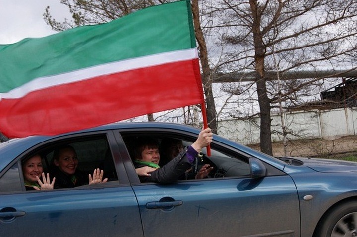 Московские татары проведут перед Сабантуем флешмоб за продление договора с Татарстаном