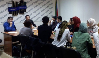 Сидели двое и умничали…