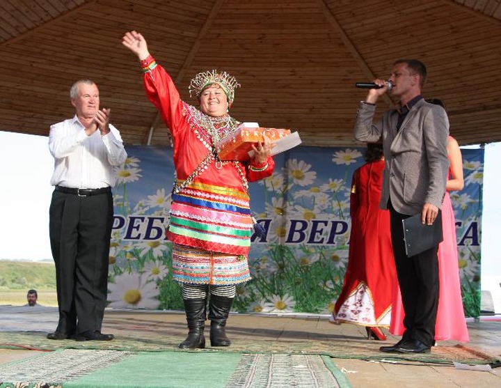 Конкурс исполнителей марийского танца "Серебряная веревочка"