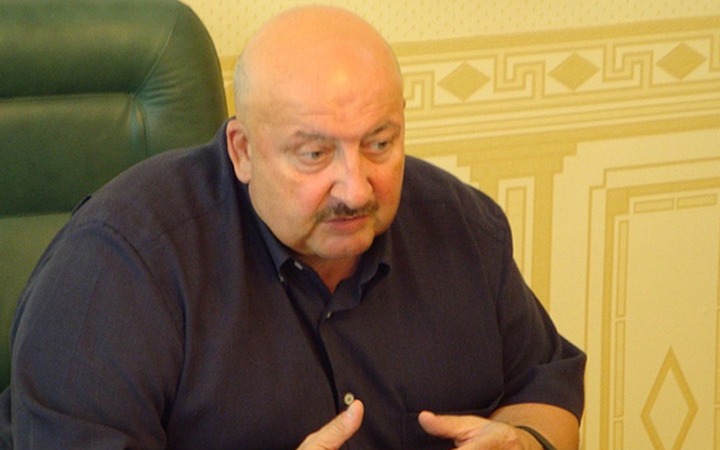Госдума предлагает присвоить русскому языку статус родного