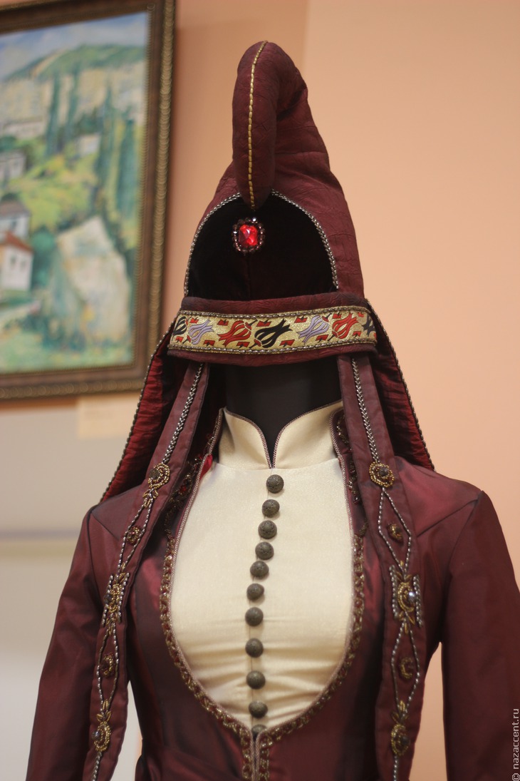 Выставка "Ингушские мотивы" в Москве - Национальный акцент