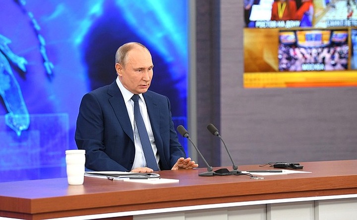 Путин: в основе российской идентичности – единение народа
