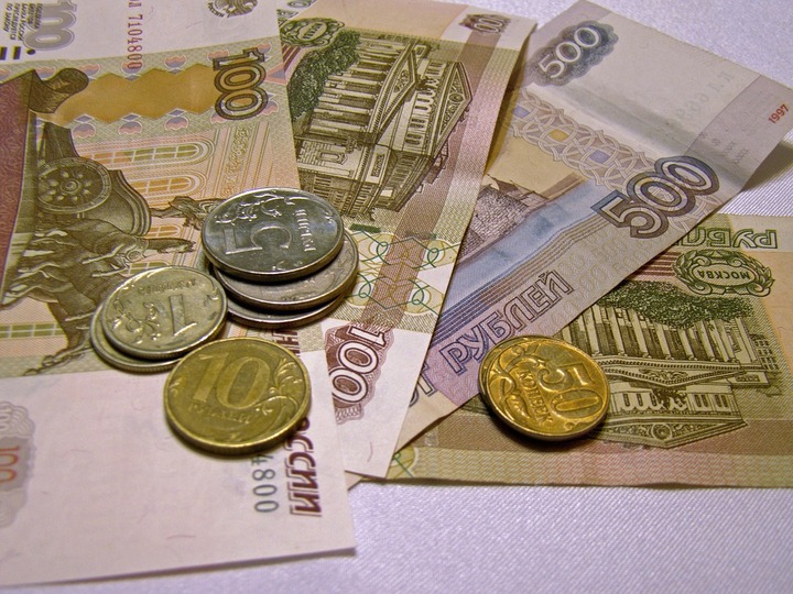 Исследование: мигранты просят большую зарплату, чем россияне