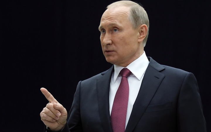 Путин назвал противодействие экстремизму одной из приоритетных задач МВД