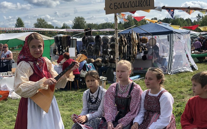Гости из Финляндии приехали на карельскую "Калитку" в Тверской области
