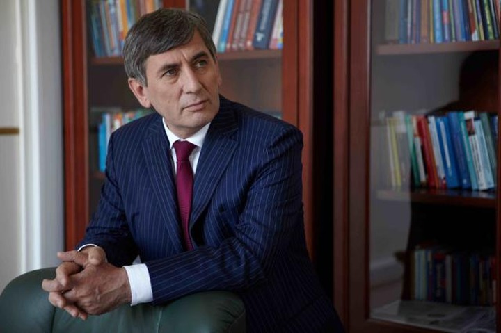 Уголовное дело против адвоката Хасавова закрыли