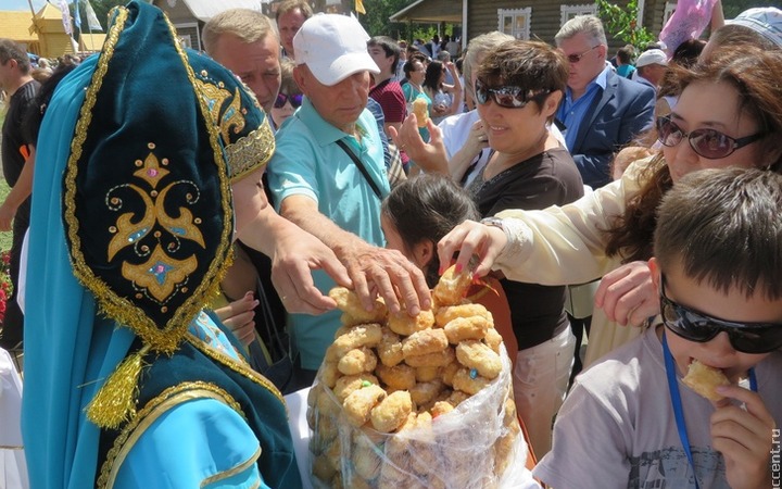В Симферополе отметят татарский "Сабантуй"