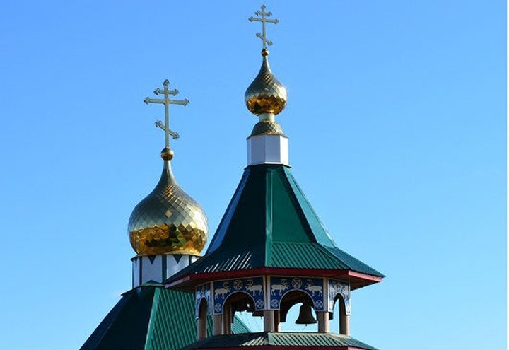 В Красноярском крае священник построил храм в эвенкийском стиле