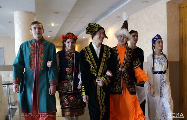 В Якутии открылся форум "Национальное многообразие - единство России"
