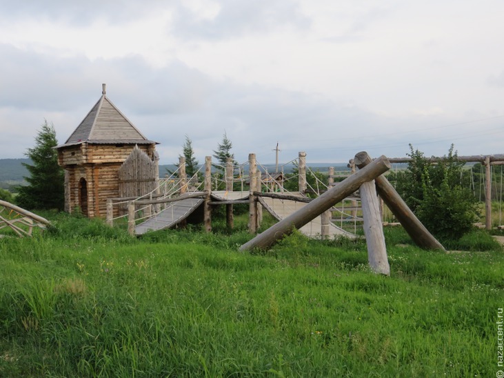 Историко-тематический парк "Изумрудная долина" в Приморье - Национальный акцент