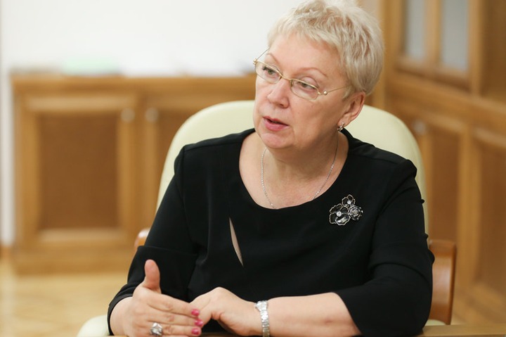 Минобр Татарстана: Васильева согласовала два часа обязательного татарского языка в школах
