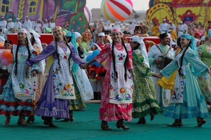 В Омске провели фестиваль татарской культуры