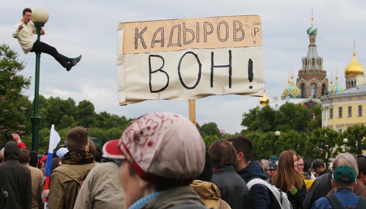 Митинг против моста Кадырова назвали античеченским