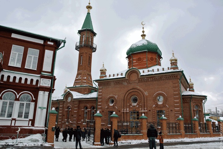 Мечеть томск. Красная Соборная мечеть Томск. Томск Татарская красная мечеть. Заисток Томск красная мечеть. Красная Соборная мечеть Томск история.