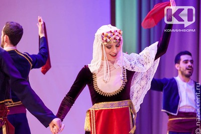 Сыктывкарцы насладились обжигающими, но целомудренными армянскими танцами