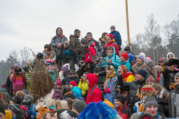 Бакшевская масленица в Подмосковье - Национальный акцент