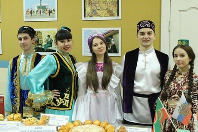 Барнаульские студенты познакомились с алтайскими татарами