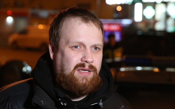 Националиста Демушкина досрочно выпустили из колонии и сразу же вызвали в полицию