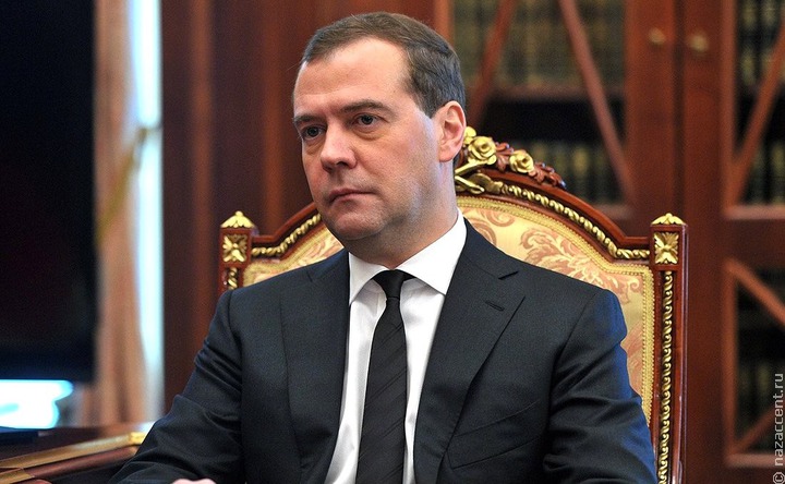 Медведев: Нужно увеличить нормы по привлечению мигрантов в Россию