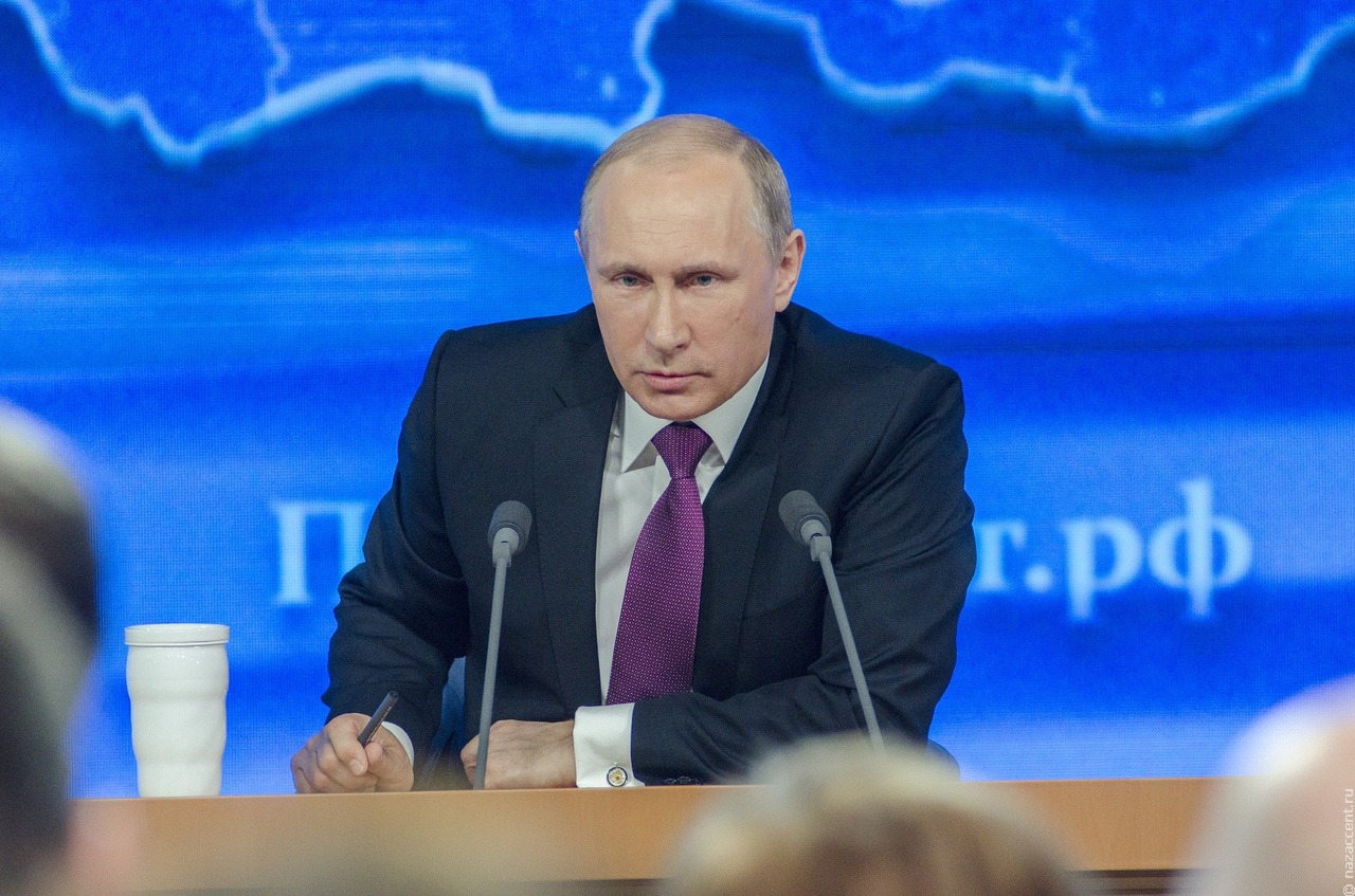 Путин обсудит вопрос разрешения ограниченного въезда для мигрантов