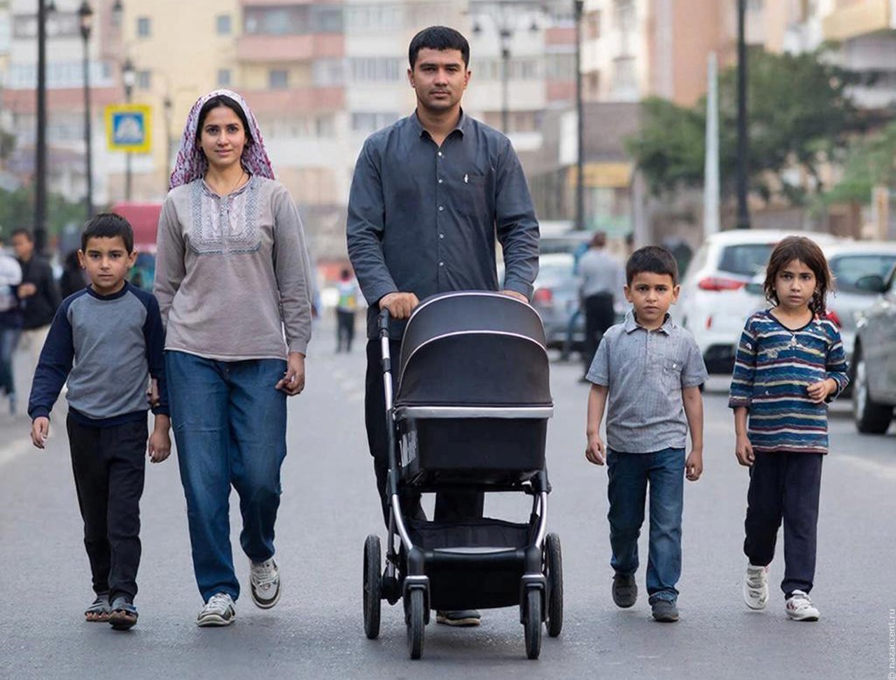 В Госдуме хотят запретить мигрантам получать детские пособия