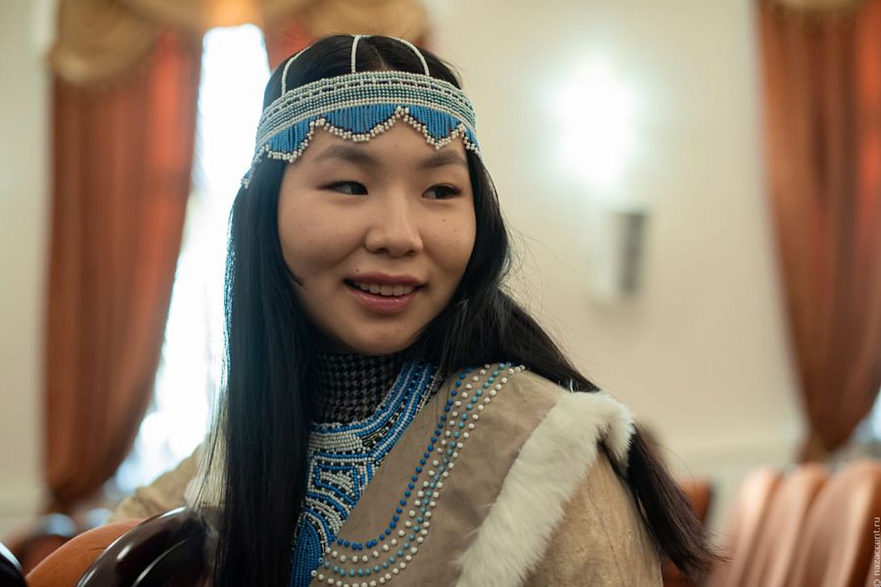В Минобрнауки наградили стипендиями студентов из числа коренных малочисленных народов