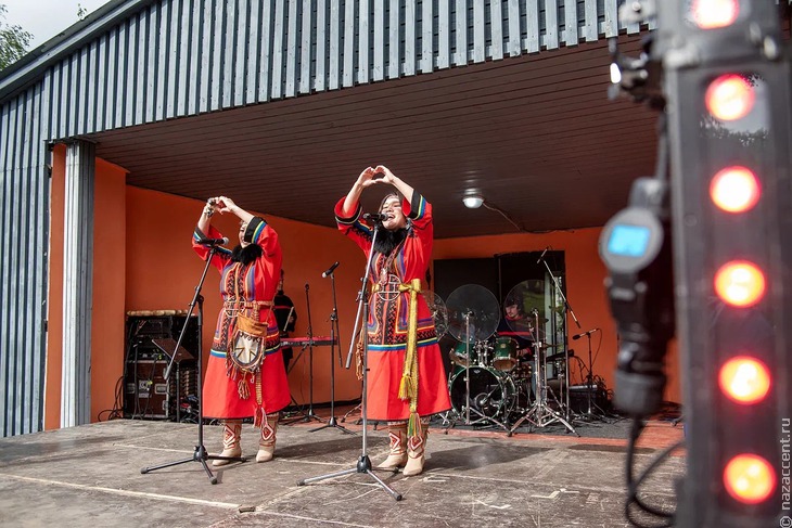 VIII Межрегиональный фольклорный праздник "Шумбрат!" в Мордовии - Национальный акцент