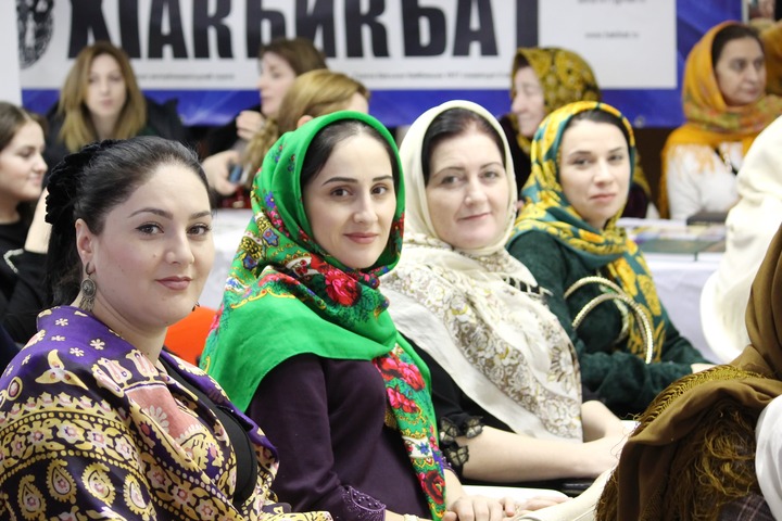 Юбилейный фестиваль родных языков прошел в Махачкале