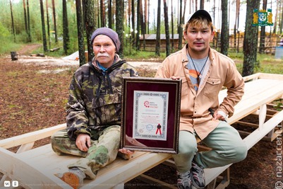 В Югре хантыйские мастера изготовили самые длинные нарты в России
