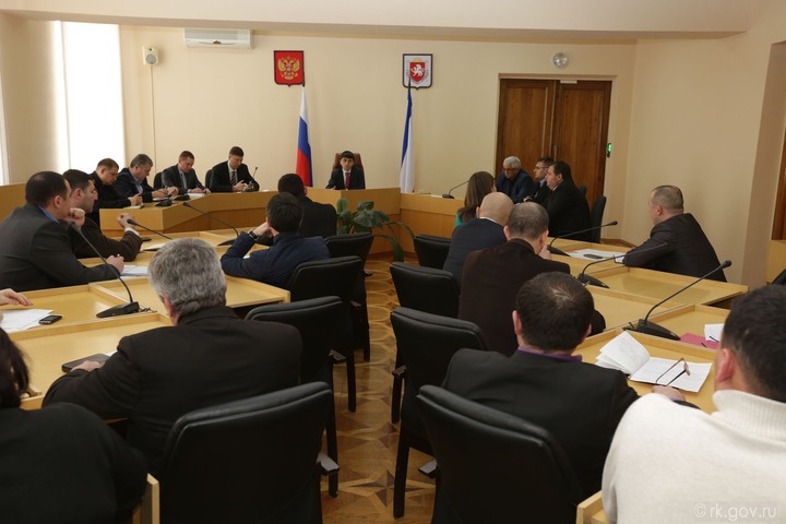 В Крыму 205 чиновников повысили квалификацию в сфере межнациональных отношений