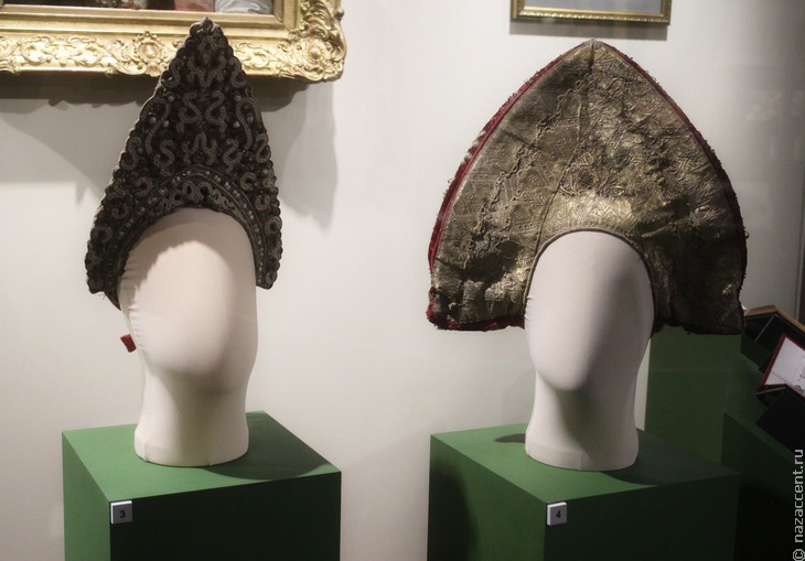 Выставка "Кокошник. Традиции красоты" в музее-заповеднике "Коломенское" - Национальный акцент