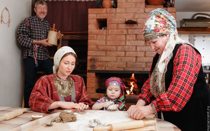 Стартовал всероссийский фотоконкурс "Мама и дети в национальных костюмах"