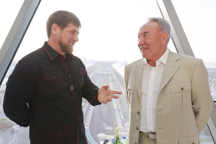 Кадыров рассказал о дружбе чеченцев и казахов в соцсетях