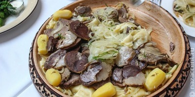 "Бешбармак - это очень вкусно!"