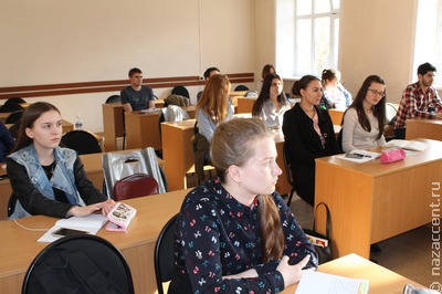 Студенты Школы межэтнической журналистики из Иркутска обсудили, как складывается образ России за рубежом