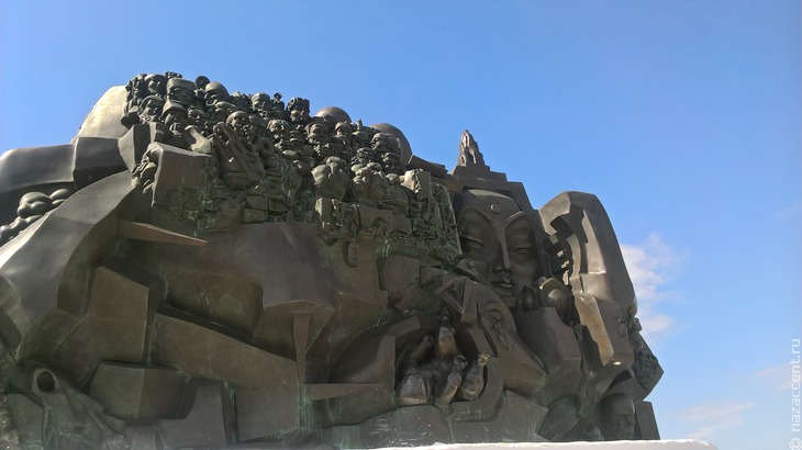 Мемориальный комплекс "Исход и возвращение" в Элисте - Национальный акцент
