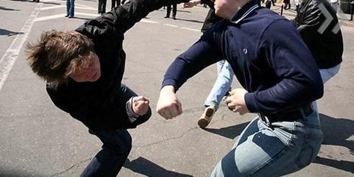 В Петербурге разыскивают свидетелей избиения школьника дагестанскими подростками