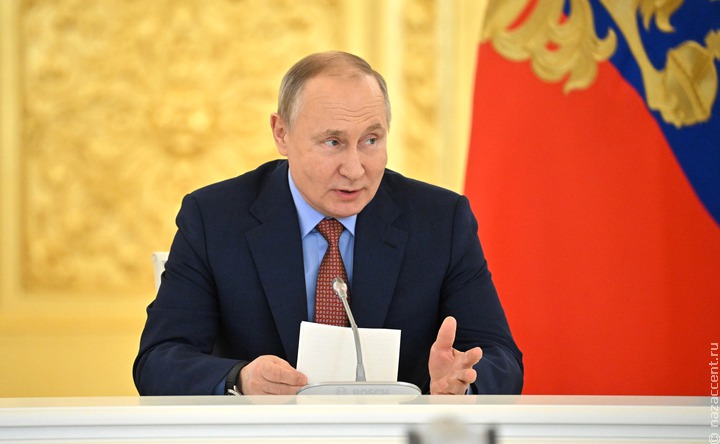 Путин призвал высылать мигрантов из России за нарушение закона