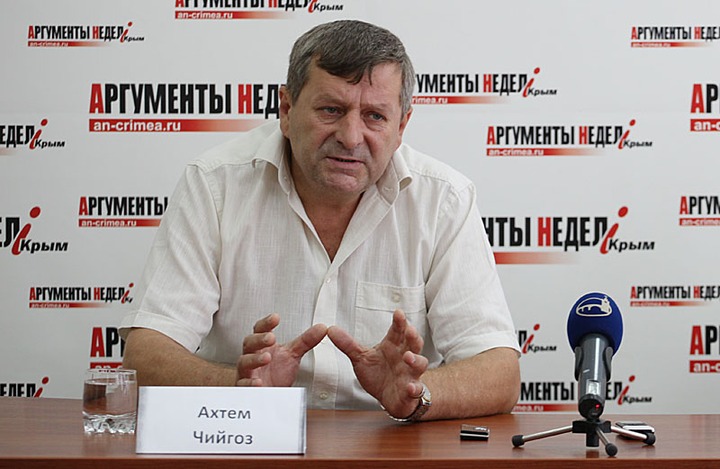 Арест лидера Меджлиса крымских татар Чийгоза продлили на три месяца