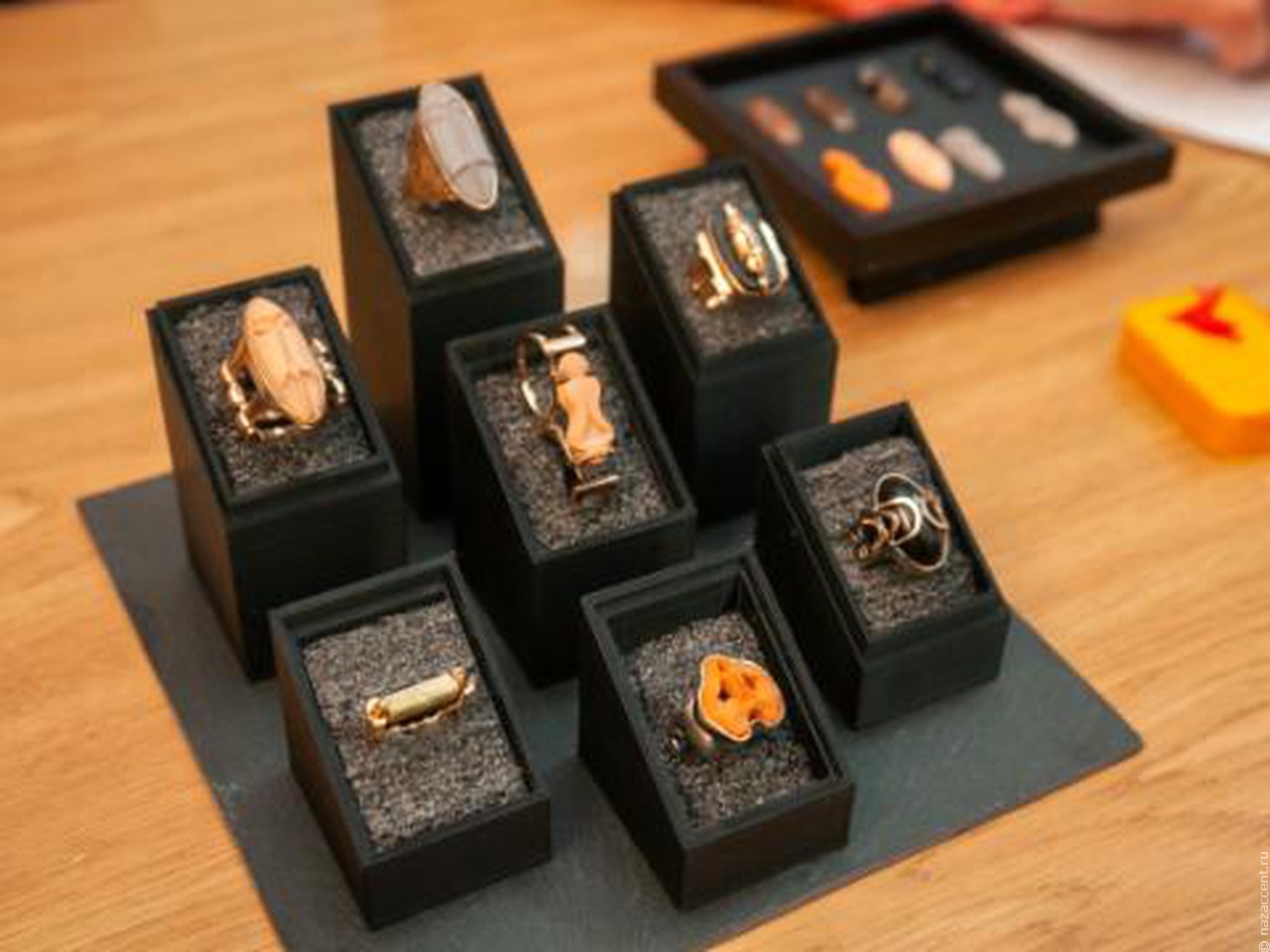 Иркутские студенты выпустили коллекцию колец, вдохновленных эвенкийским шаманизмом