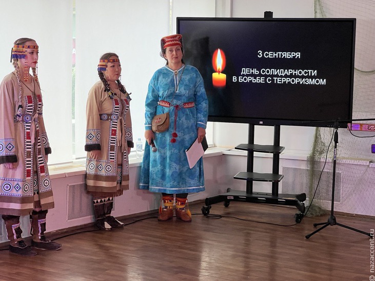 Акция "Свеча памяти" в Москве - Национальный акцент
