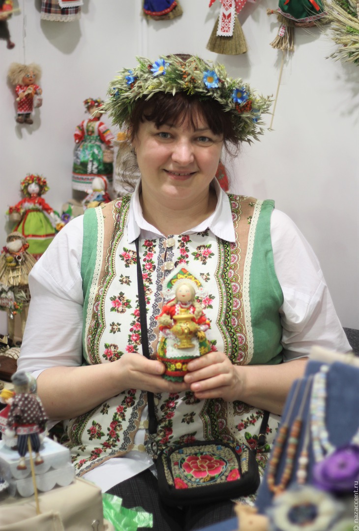 Весенняя выставка-ярмарка "Ладья" в Москве - Национальный акцент