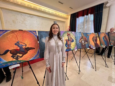 Выставка картин "Многоликая Россия" открылась в Общественной палате РФ