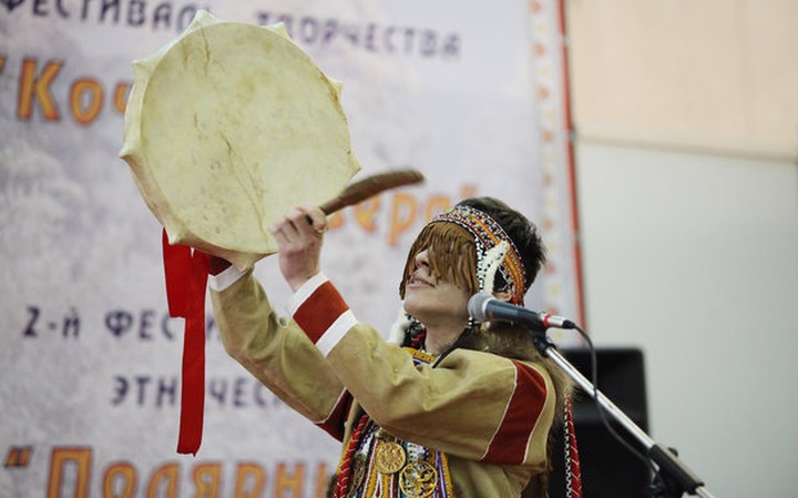 На выставке "Сокровища Севера 2015" обсудят проблемы общин КМНС