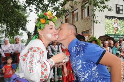 Более 70% российских украинцев считают родным языком русский