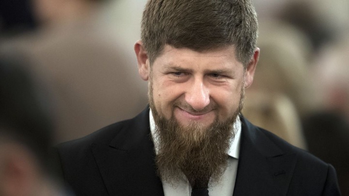 Кадыров поможет женихам с финансовыми проблемами выкупить невест