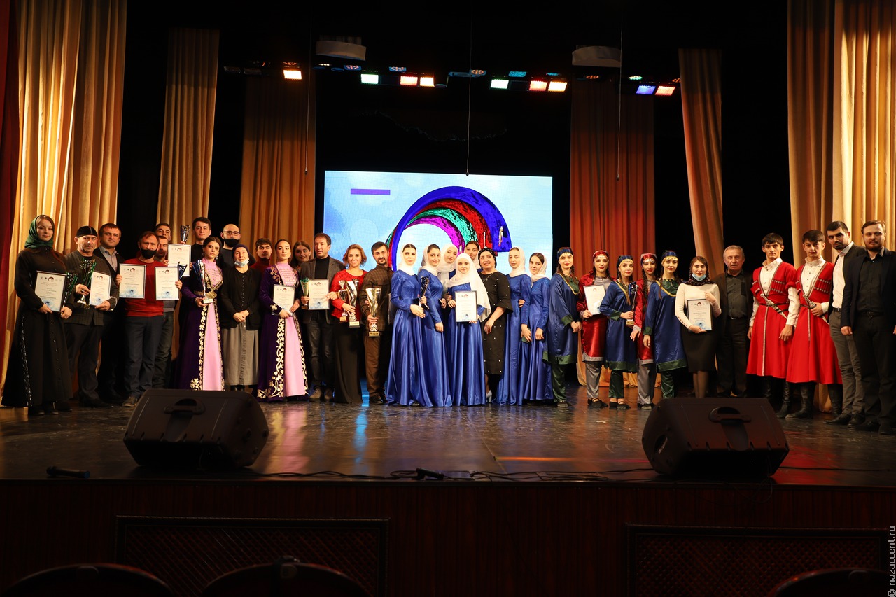 Фестиваль народного творчества в Грозном завершился гала-концертом