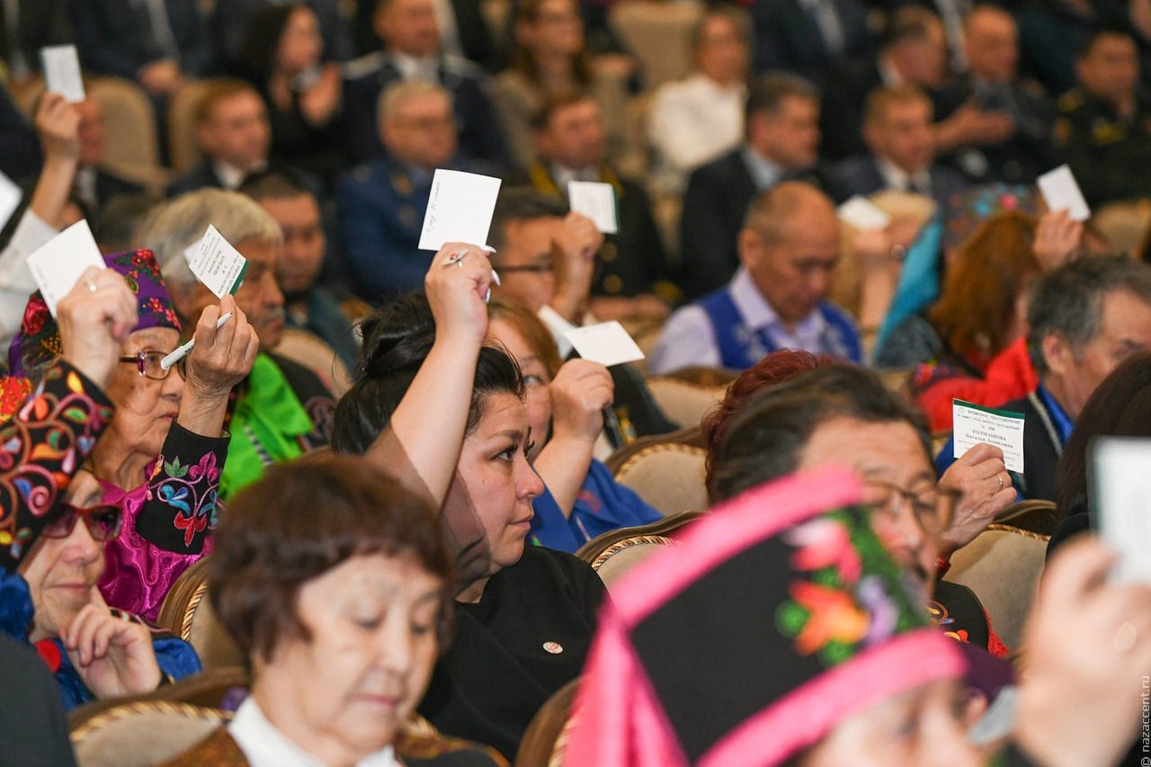 Избран новый состав Совета старейшин хакасского народа