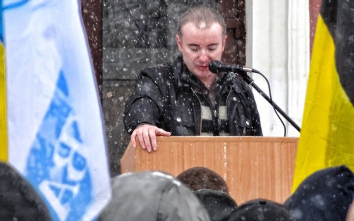 Один из лидеров движения "Русские" сбежал на Украину